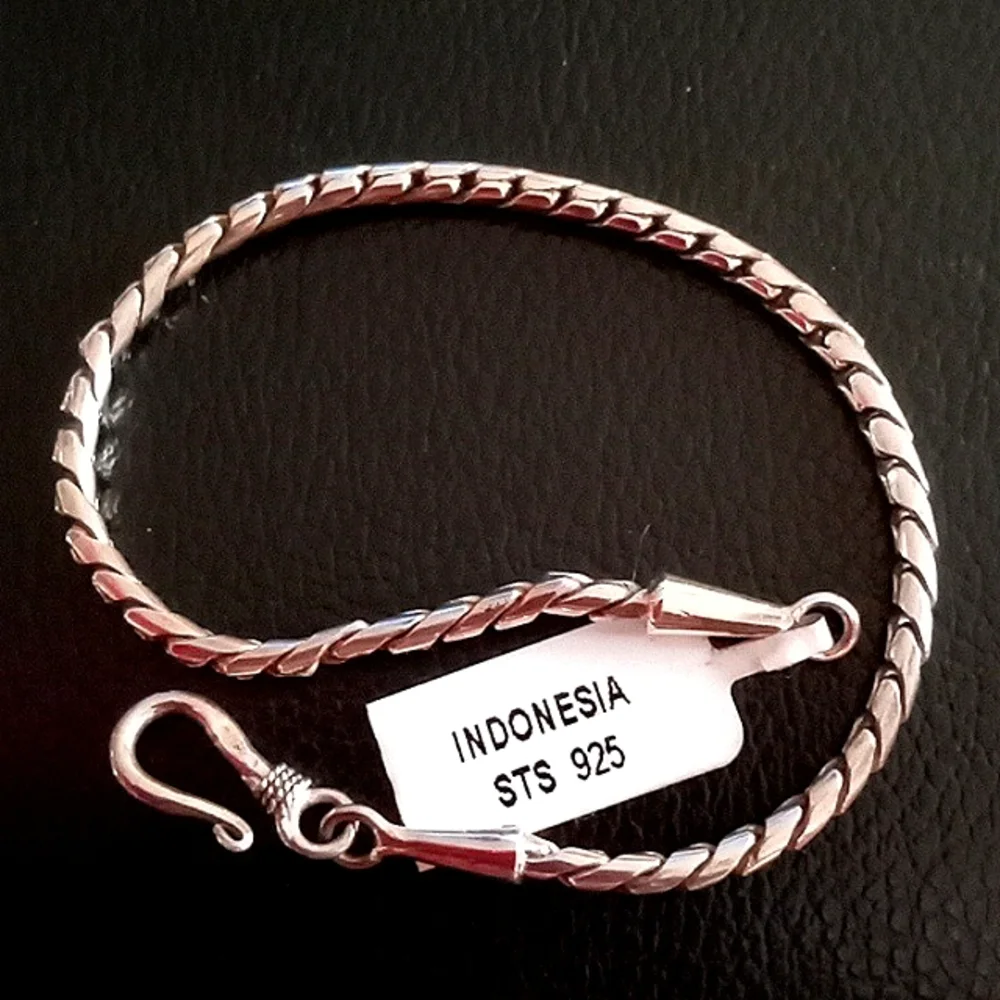 *SOLD, SOLD, SOLD*BALI LEGACY STERLING SILVER COBRA BRACELET - Picture 3 of 5
